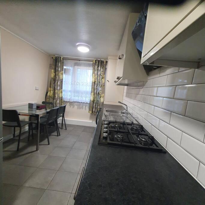 3Beds Family Friendly In London With Good Transport Links公寓 外观 照片